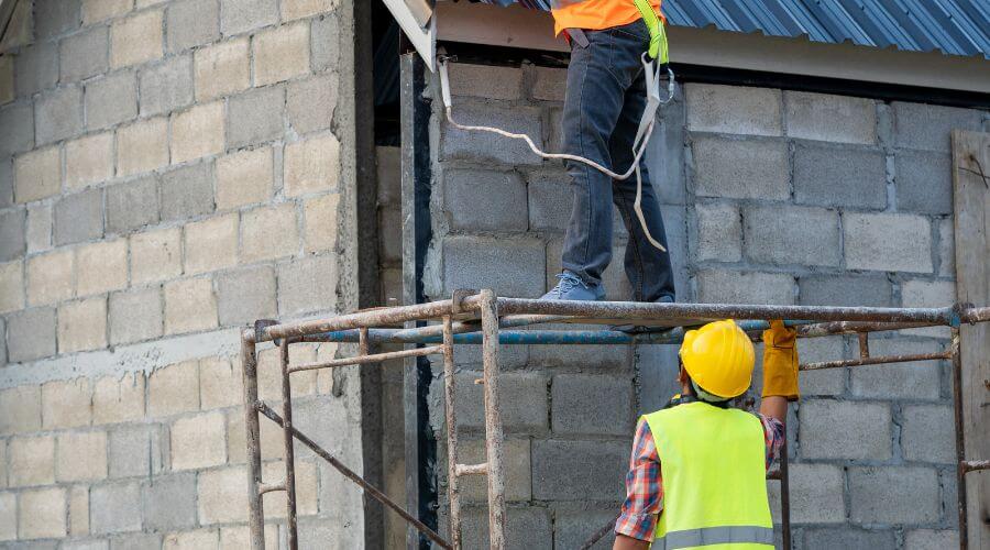 Expert flood damage restoration services in Apple River, IL
